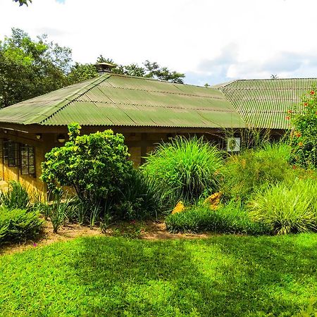 Hotel Woodlands Lilongüe Exterior foto
